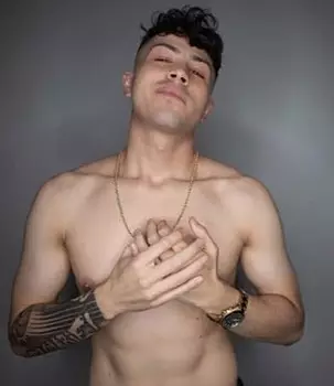 Franco Styles