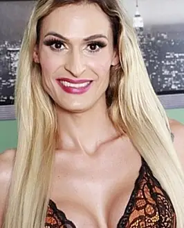 Michelly Camargo