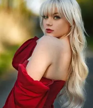 Lana Rose