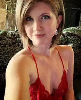 Housewife Ginger