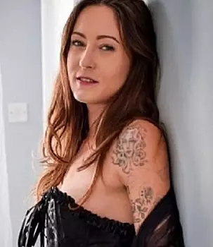 Charlotte Rose