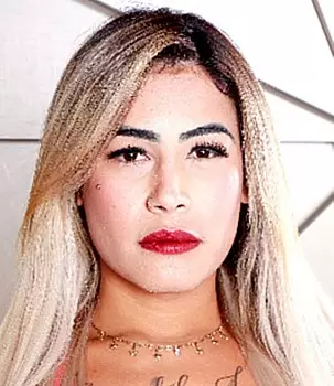 Emanuelly Polly