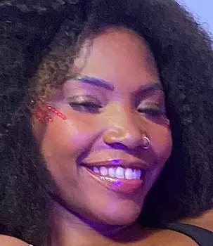 Kiara Hot