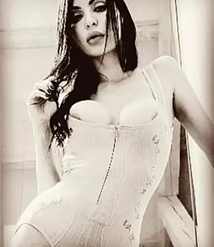Alyce Noir