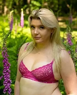 Summer Brooke