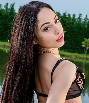 Isabella Angelina