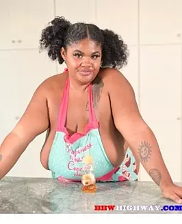 Jaida violet