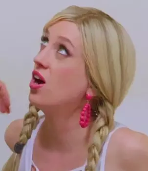 Luna Thruhrmann