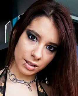 Zenda Sexy