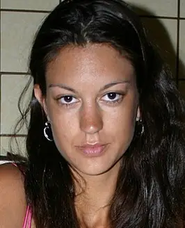 Essy Moore