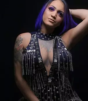 Jhenni Cris