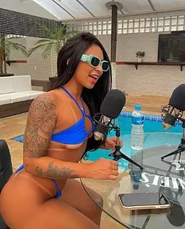Mulher03