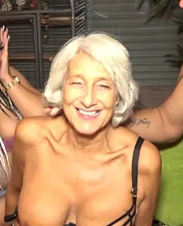 Oma von Lizzy
