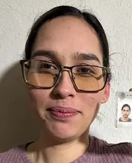 Alondra Navarro