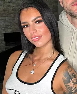 Zoe Storm