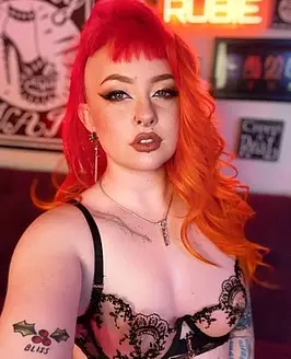 Rubie Hellia