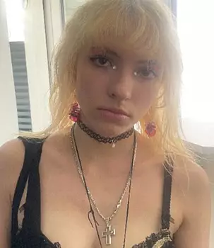 Tyna 27
