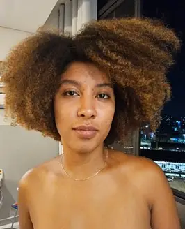 Carol Amorim