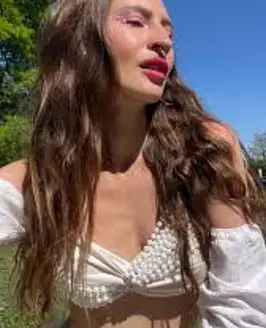 Mari Moon
