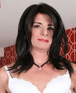 Jacquelyn James