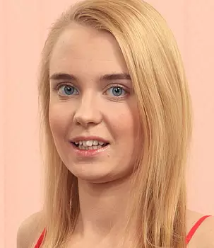 Chloe