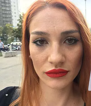 Luna Melba