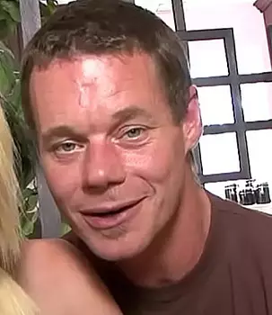 Robbie James