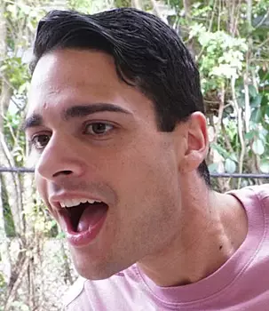 Leo Valentino