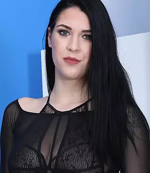 Sarah Simons