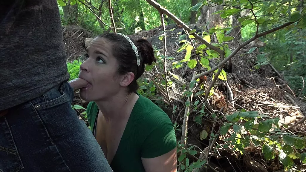 Milf Teacher Sucks Cum for Sunscreen
