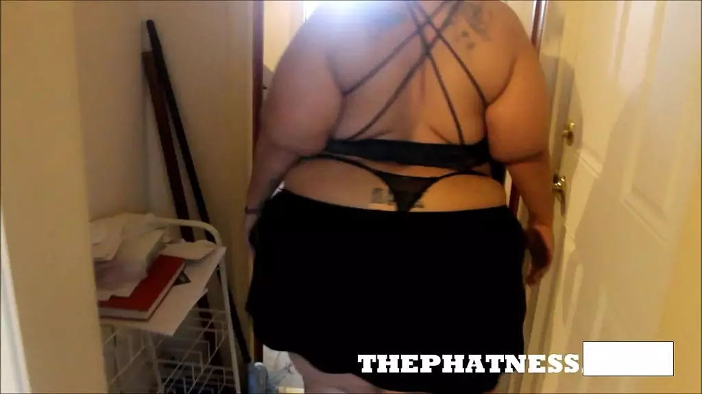 Strawberry Delight's NYC Anal Adventure
