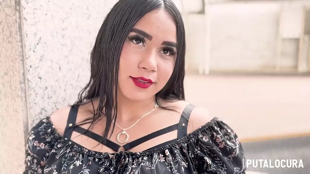 Venezuelan Vixen Brithany Gets Caught and Fucked