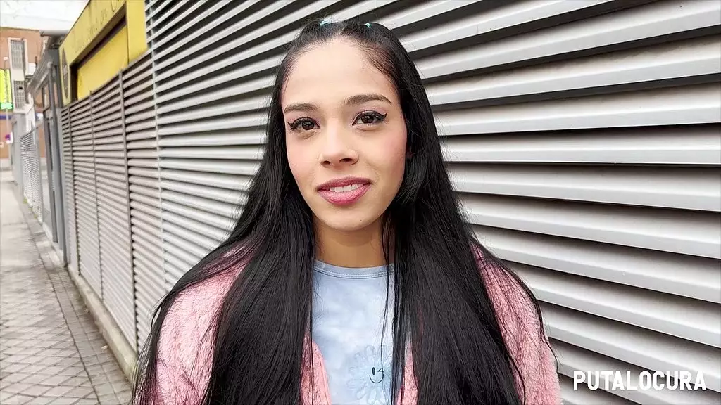 Colombian Cutie Katha Dawsoon's Anal Debut