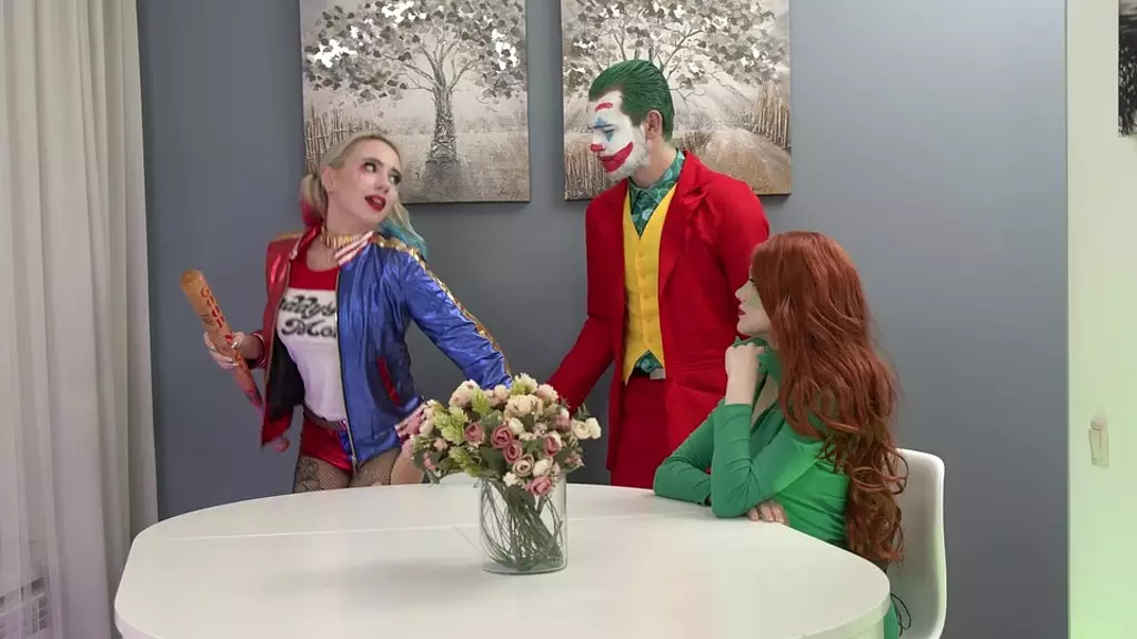 Joker's Wild Anal Threesome with Harley & Poison Ivy FLX025