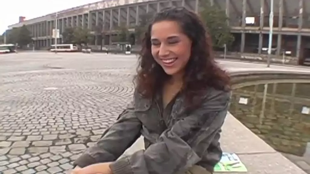 Fitness Cutie Monic Sucks and Swallows