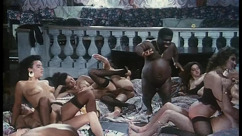 Angelica Bella's Insane Vintage Midget Orgy