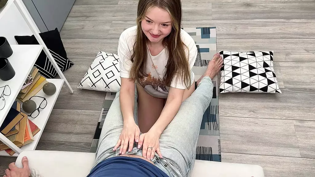 Angelica Heaven Takes BBC Facial