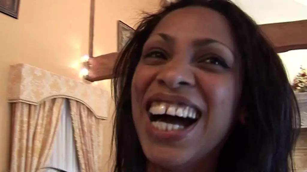 Katia De Lys Unleashes Lesbian Frenzy with Yanick Shaft