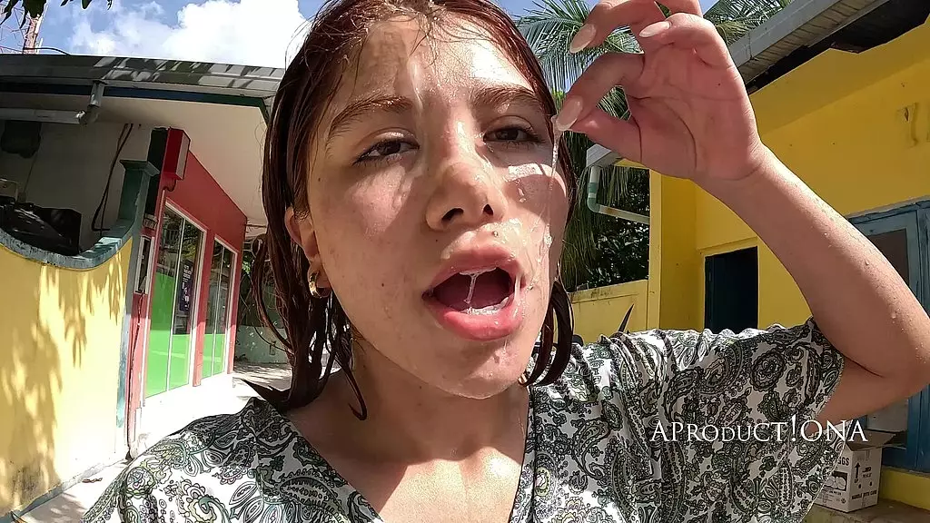 Cumwalk Queen Marina Gold Unleashed