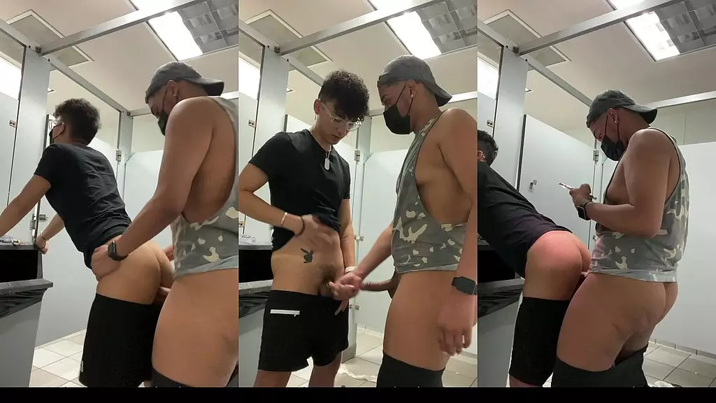 Stranger Anal Fucking in Public Restroom
