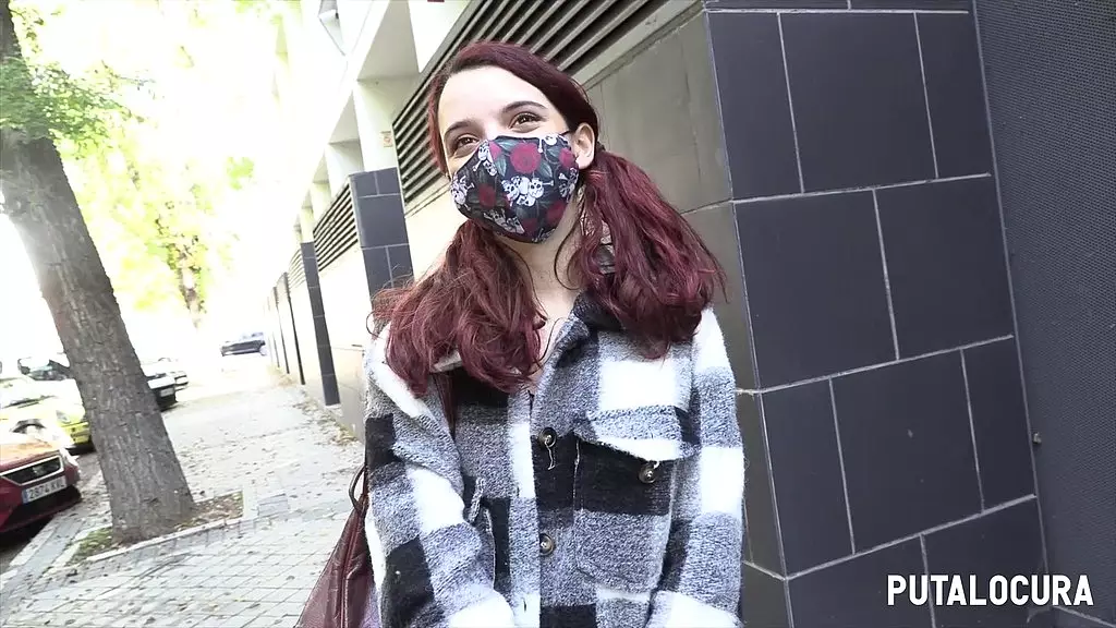Ohana Petite's Wild Street Pick-Up Fucks Like a Pro!