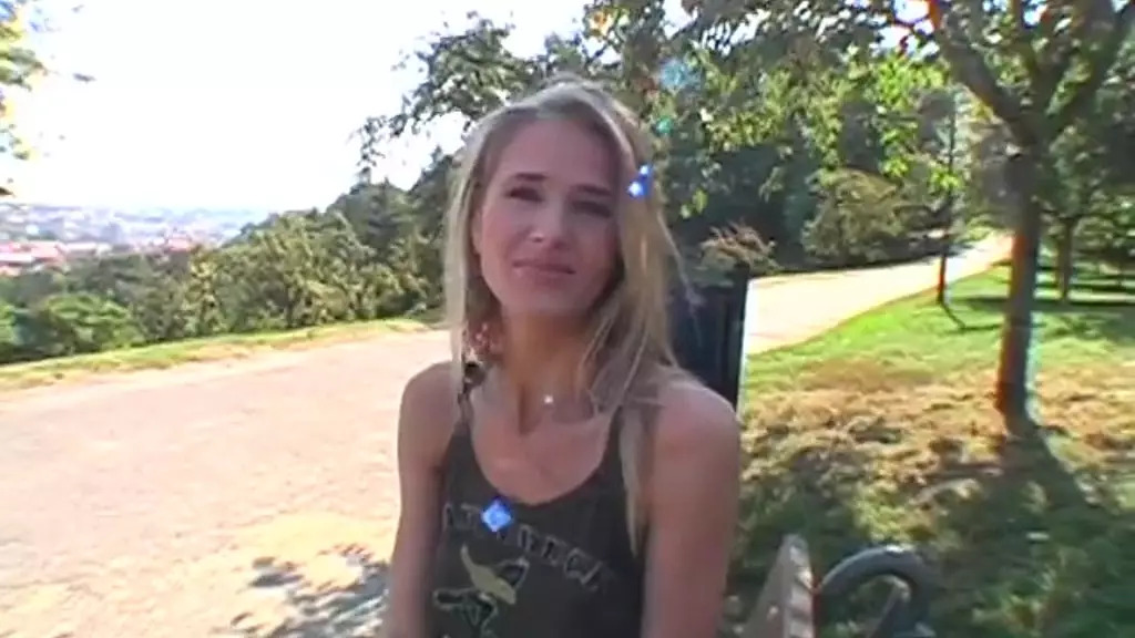 Public Invasion: Euro Model Jana's Anal Invasion