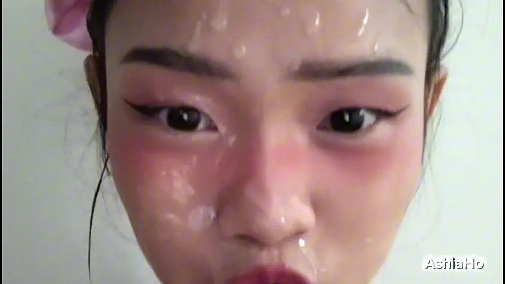 Brunette Bombshell Gets Facial From Monster Dick
