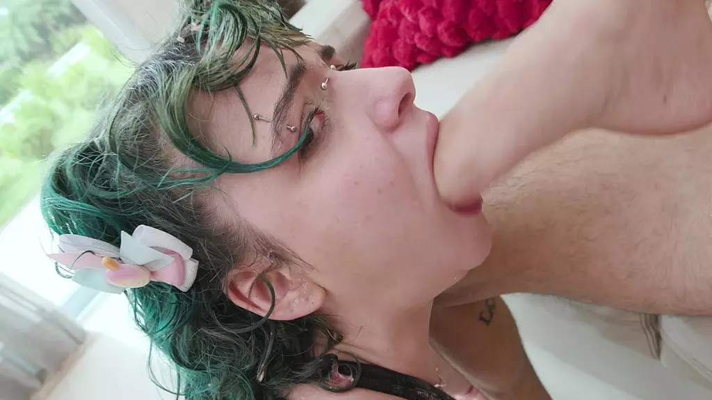 Candy Crush Gets Dominated by Eva Perez and Lykos Lobo