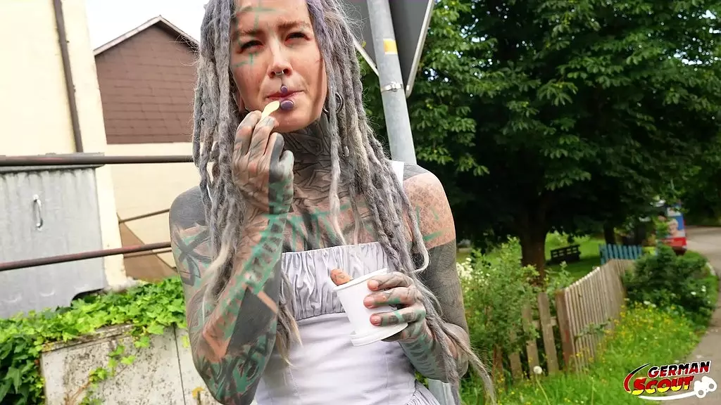 Rough Anal Sex with Tattooed German Beauty Anuskatzz