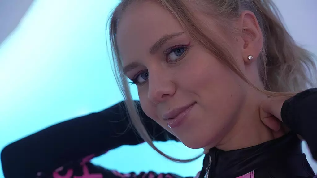 Ella Elastic's Intergalactic Anal Odyssey