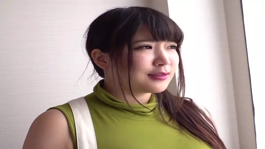 Japanese Beauty's Insatiable Appetite