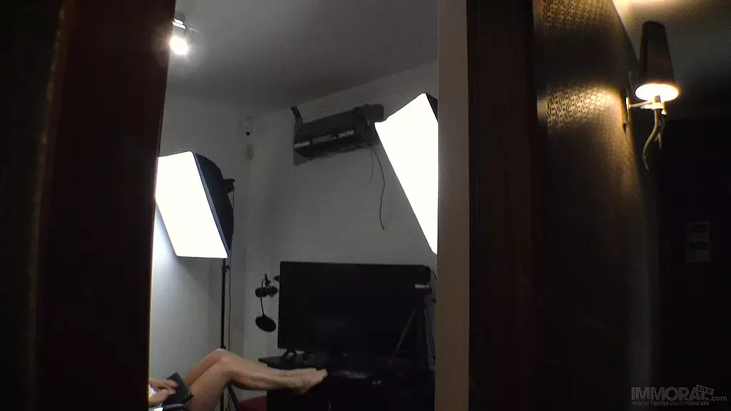Stepdad Seduced by Horny Webcam Babe