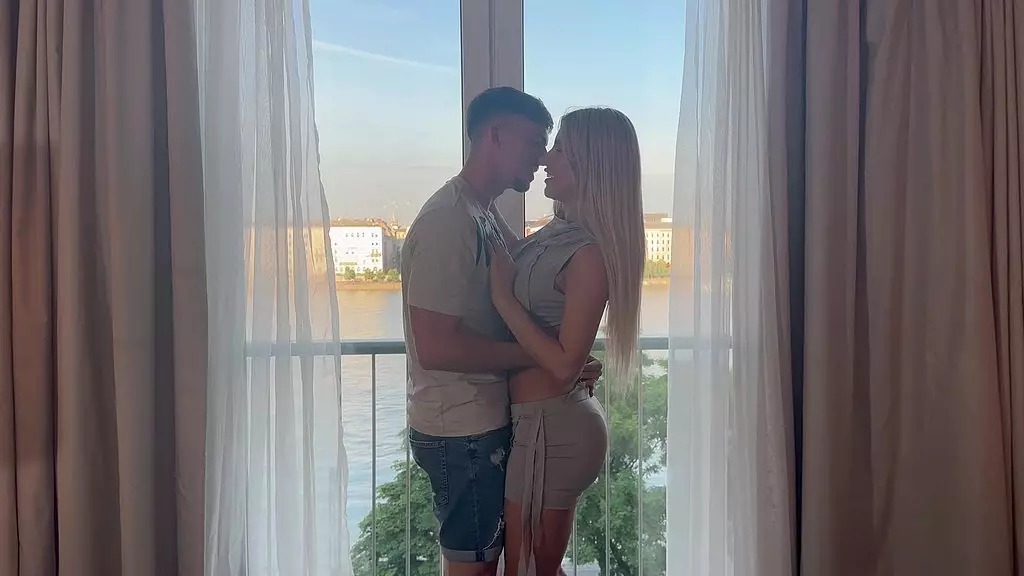 Busted! Girlfriend Ema Karter Cheats with My Friend
