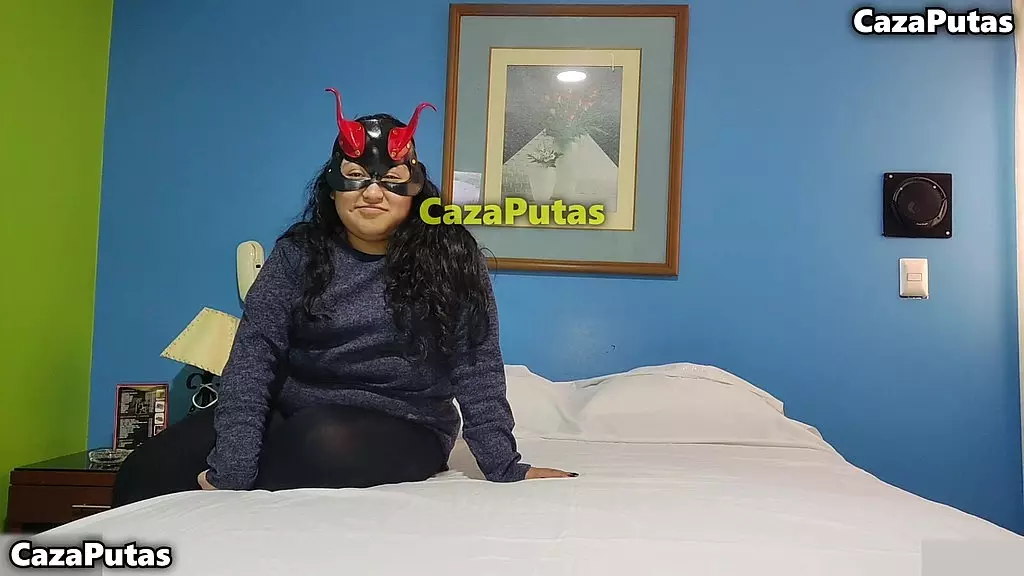 Latina Virgin Azko_Social Takes Monster BBC in the Ass